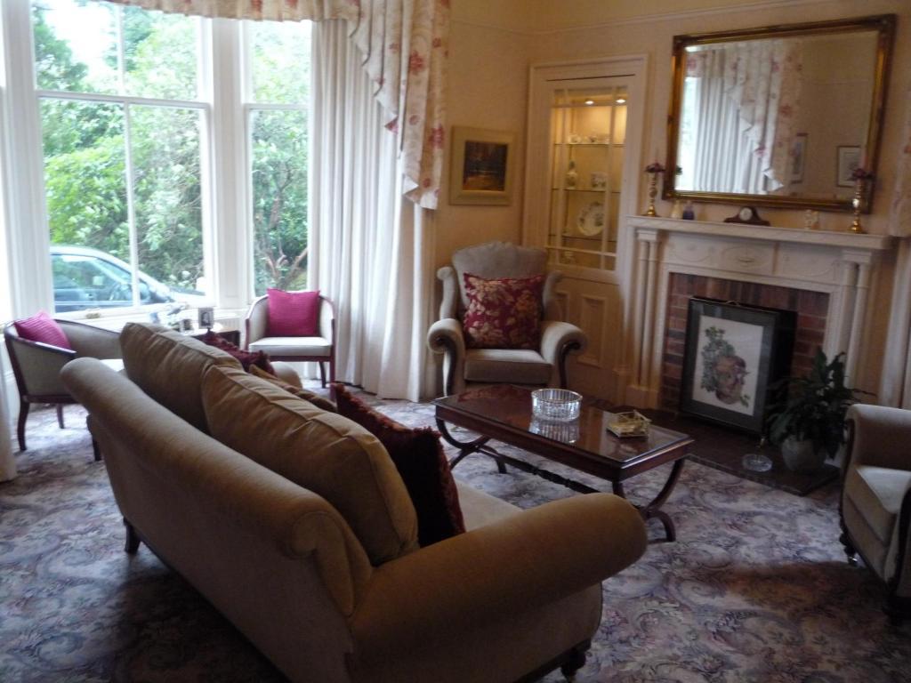 Hotel Well View à Moffat Extérieur photo